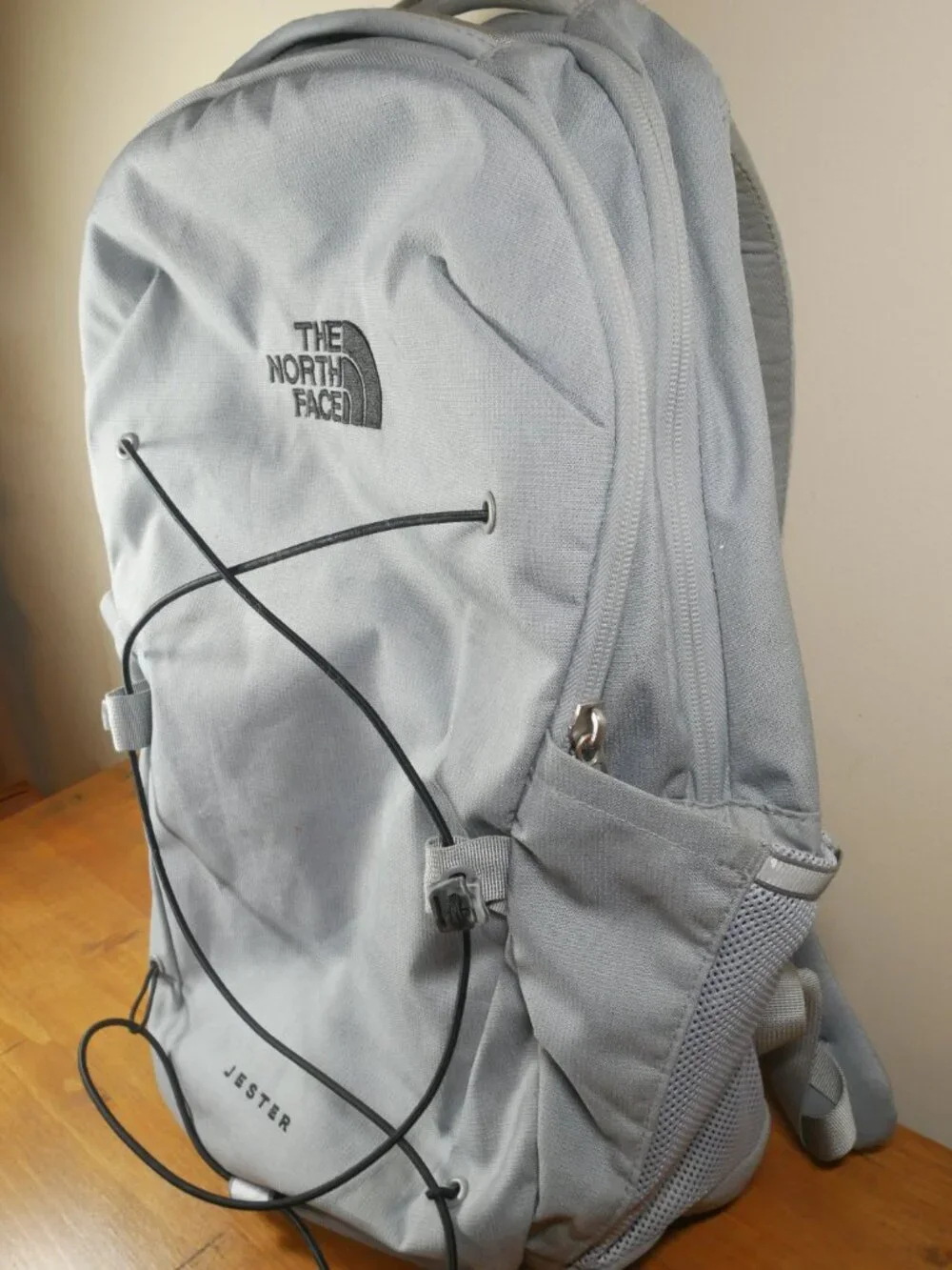 The North Face NF0A3VXF Jester Backpack Gray Hiking Travel School Padded